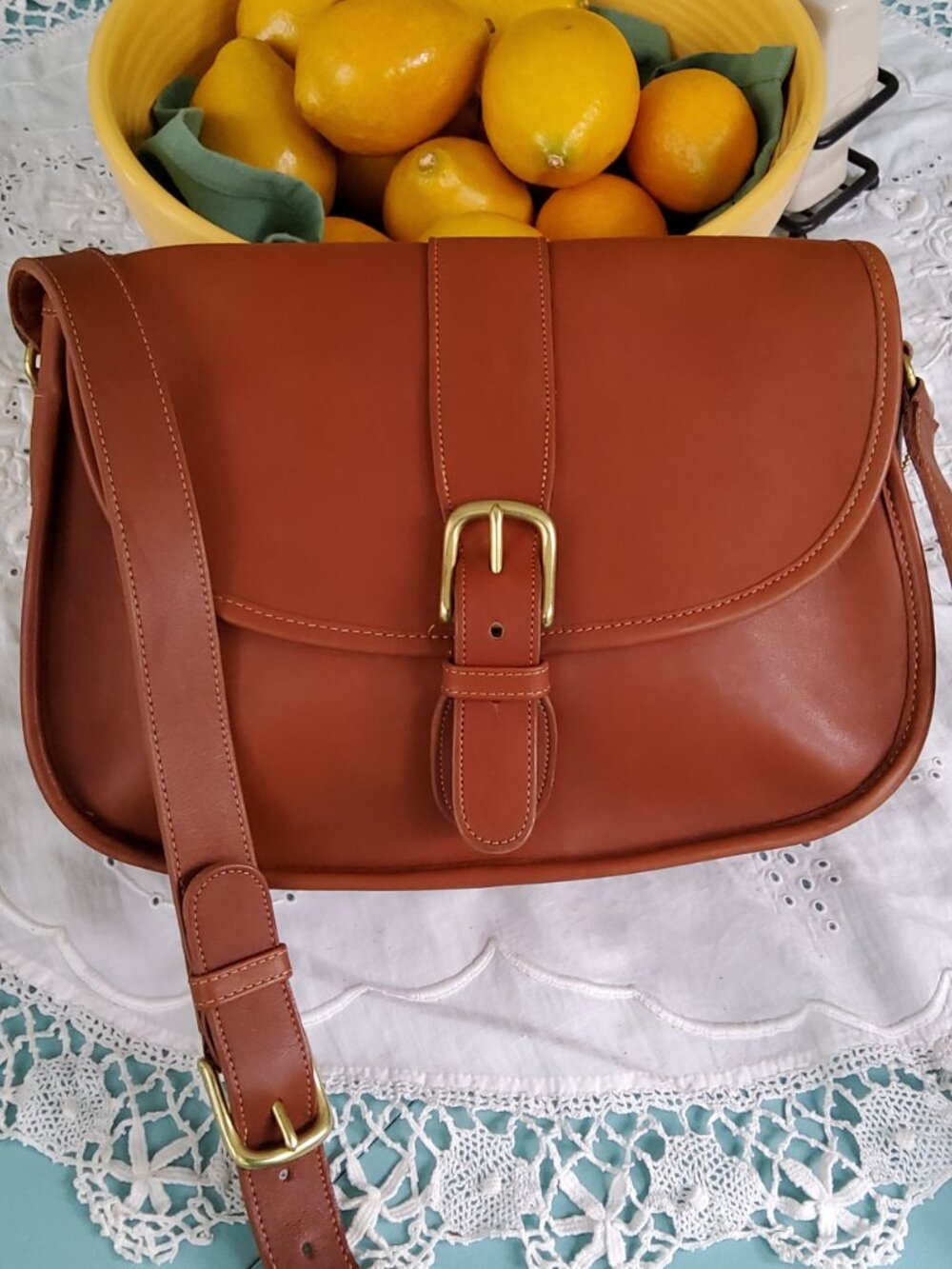 Vintage Coach Chelsea Crossbody in British Tan 9894